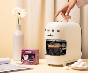 SMEG coffee machine with Lavazza coffee pods