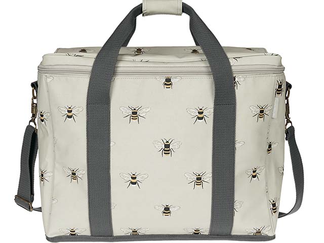 Bee picnic bag on isolated white background - goodhomesmagazine.com