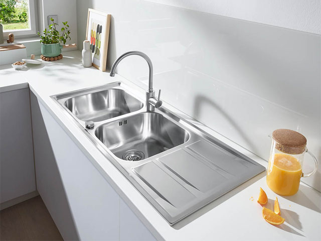 stainless steel double kitchen sink with drainer