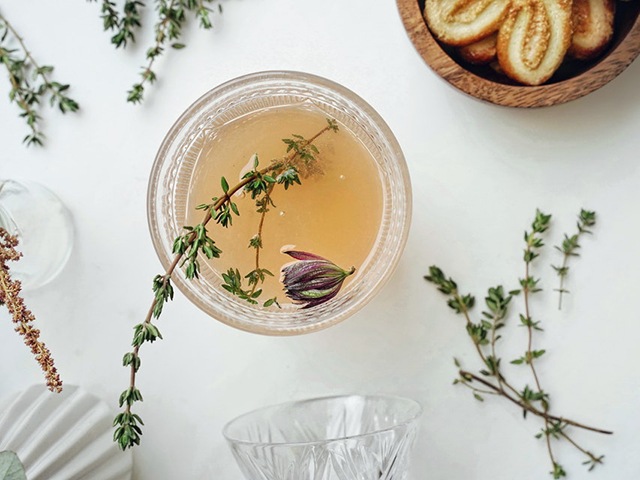 Thyme garnish in cocktail. Credit: Olenka Sergienko / Pexels | Good Homes Magazine