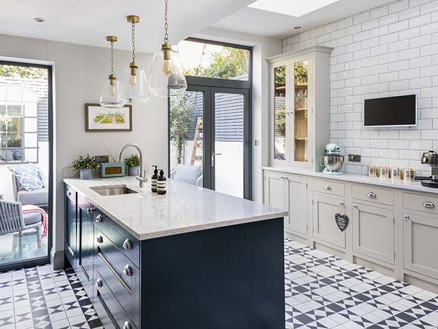 Modern shaker kitchen, two tone units, pendant lights, goodhomesmagazine.com