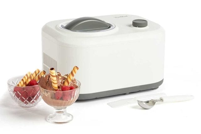 White ice-cream maker machine with two bowls of ice-cream and a scoop - Kitchen gadgets - Goodhomesmagazine.com