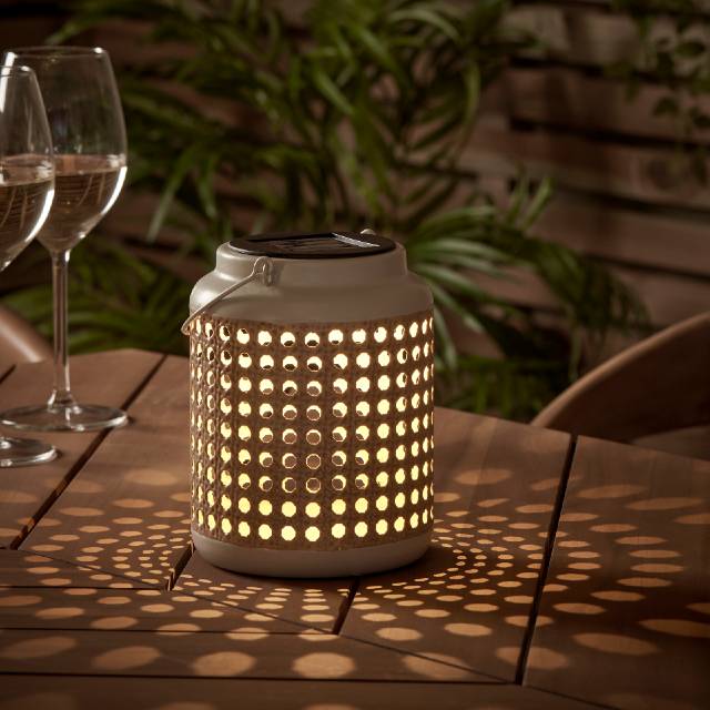 solar powered table lamp with woven rattan effect