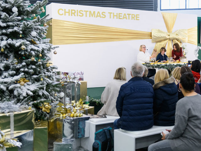 ideal home show christmas theatre 2021