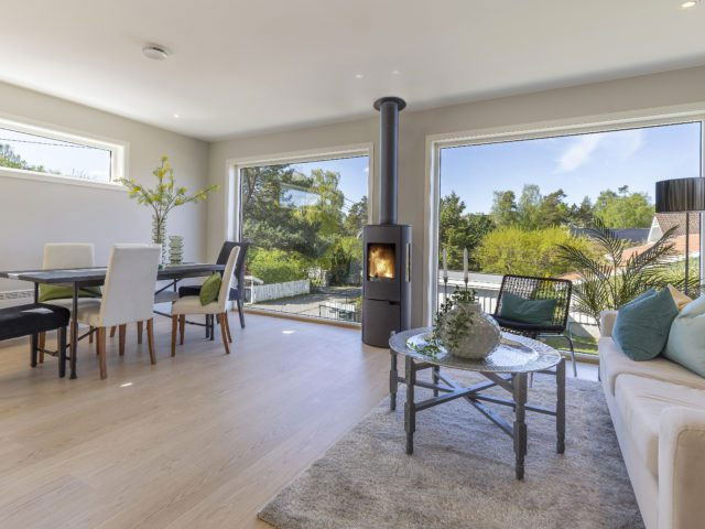 Stay cosy with an all-in-one stove and chimney system