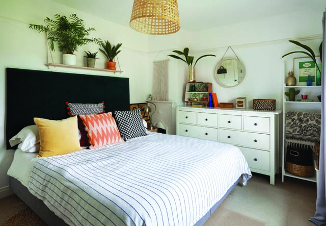bedroom decor ideas: Hayley Stuart's master bedroom in her rented Hampshire cottage