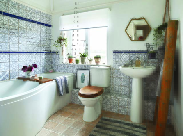 Decorating a rented cottage: Hayley Stuart's Hampshire cottage makeover