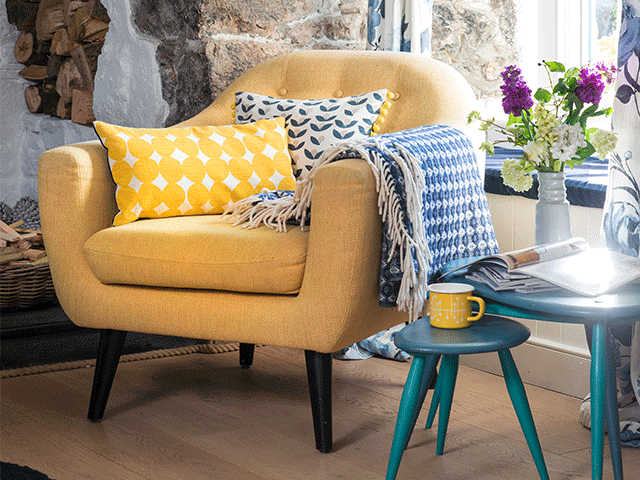 armchair, cosy details, cushions