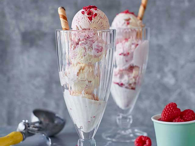 raspberry ripple ice cream in tall glasses - magimix