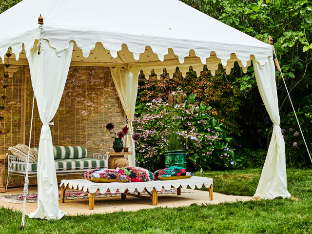 garden marquee with Moroccan-style garden set up