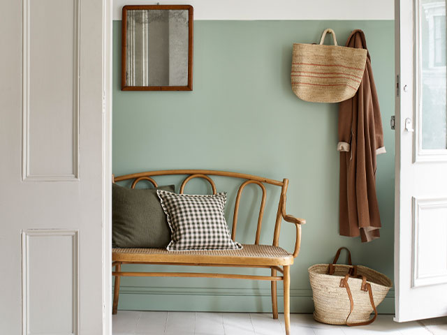 summer paint trends: valspar pale green 