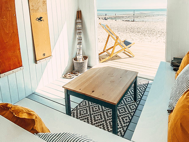 Cool Coastal Huts surf style interiors