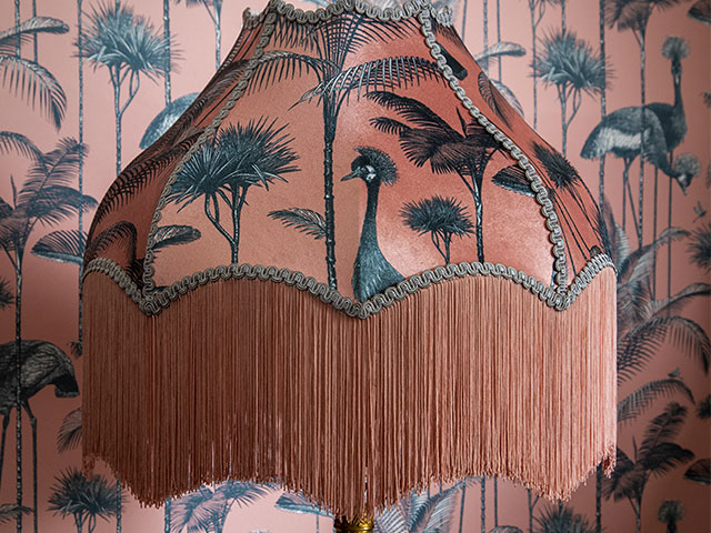 A fringed lampshade is straight out of the coastal style book