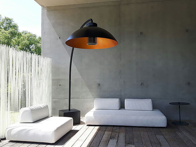 Bluetooth outdoor lamp