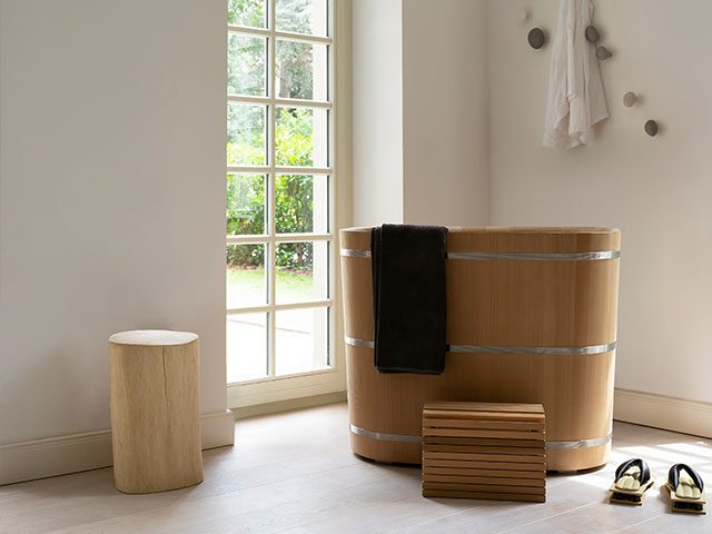Try a wooden soaking tub to elevate your bathing experience