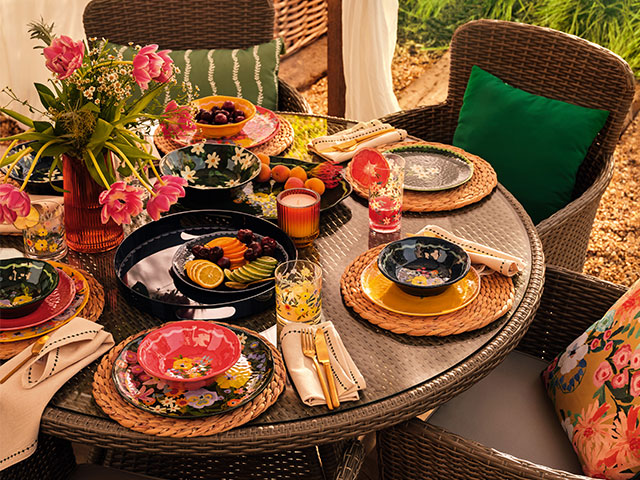 An outdoor floral delight come dinner time