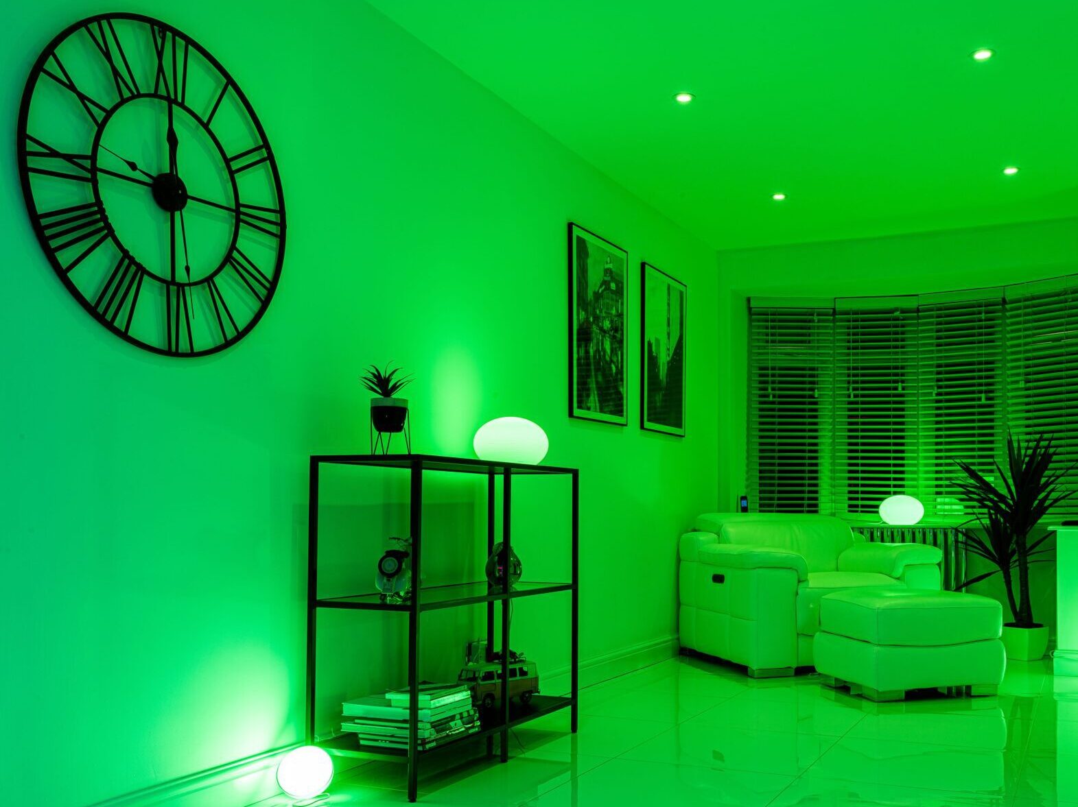 4lite green smart bulb living room