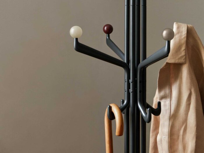 Keep your house tidy with a smart coat rack