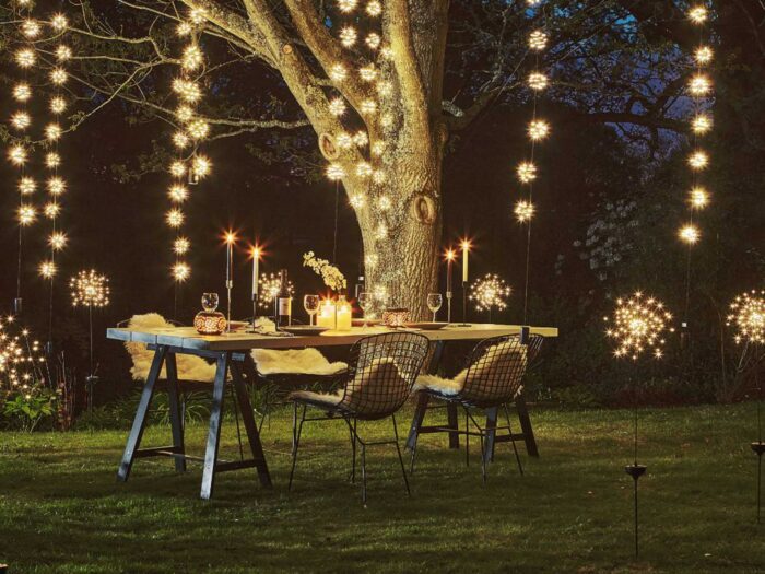 Create a Christmas dining scene outside