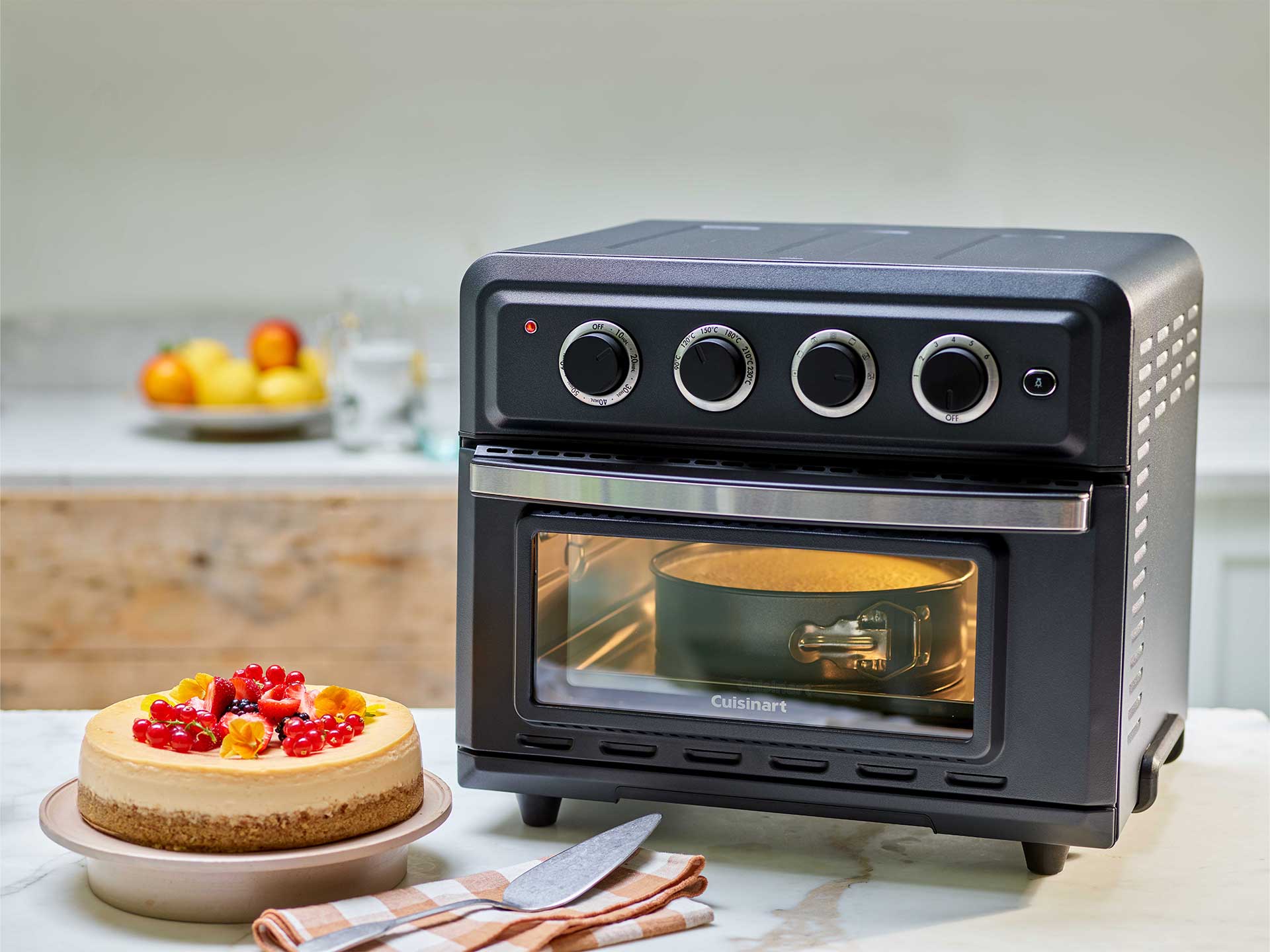 Make a selection of cakes in your air fryer