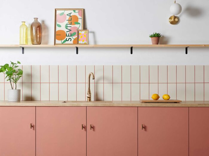 Double level tiles make a great upstand