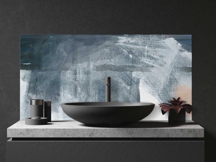 A focal point in the bathroom combines function and style