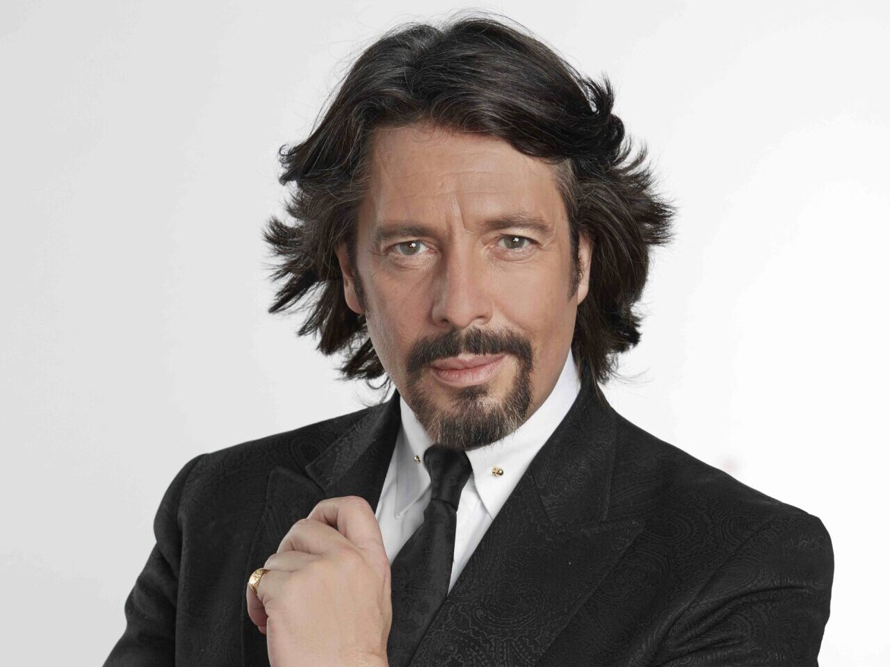 Laurence Llewelyn-Bowen