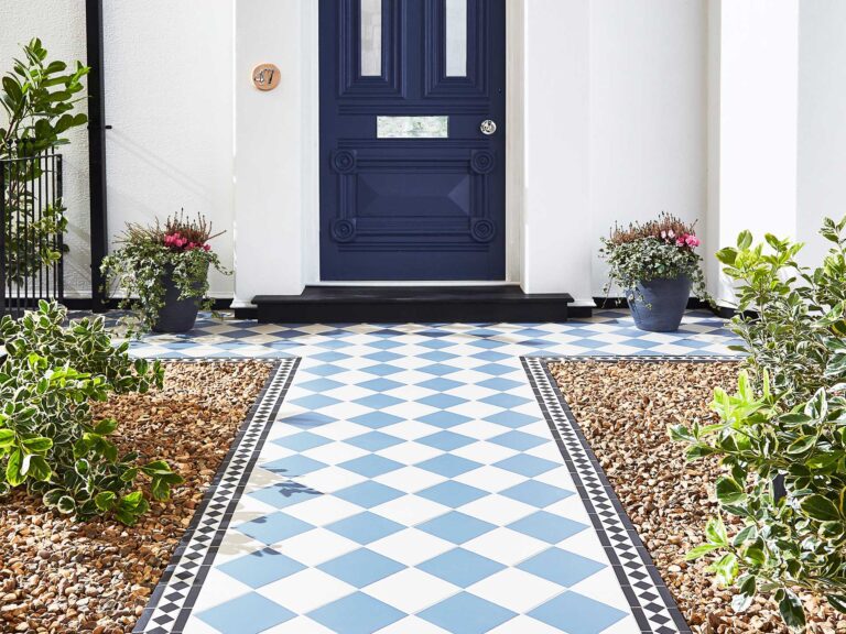 Classic Victorian tiling is a great, smart front garden idea