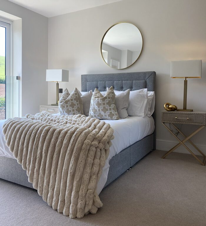 hotel style bedding