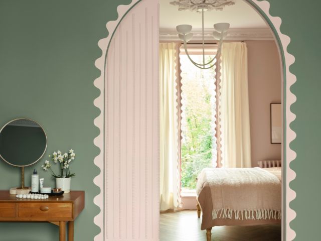 Pink scalloped edging by Benjamin Moore