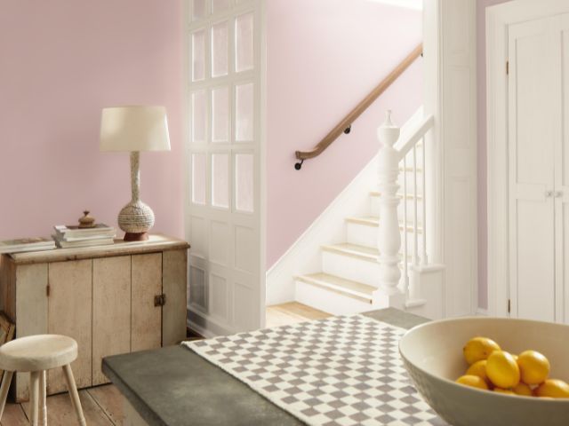 Lavender inspired room by Benjamin Moore