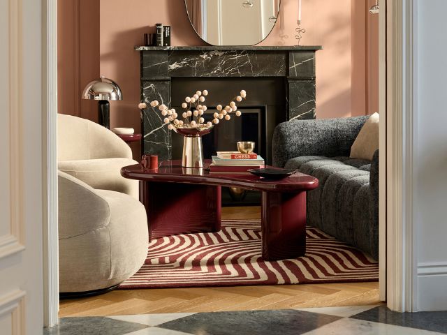 clashing flooring in a living room
