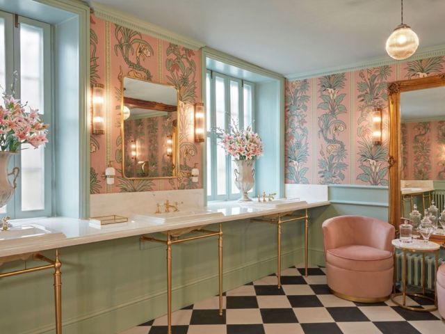 Glam pink and green bathroom with gold detailing by Divine Savages