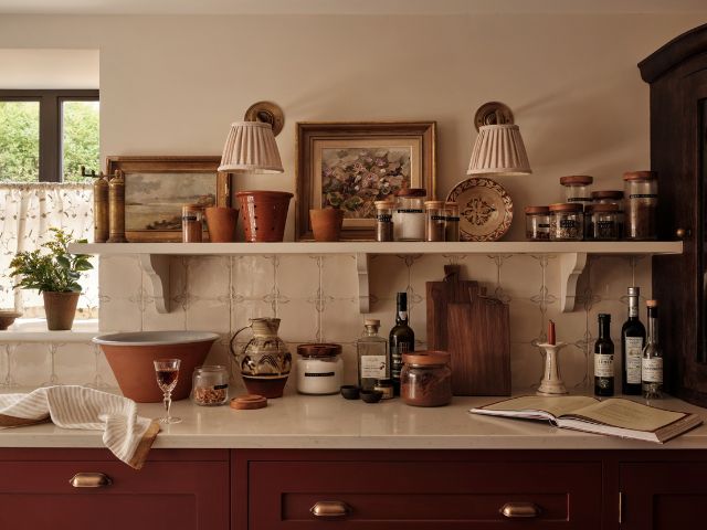 Open kitchen shelving